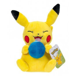 Pokémon Plush figúrka Pikachu with Oran Berry Accy 20 cm