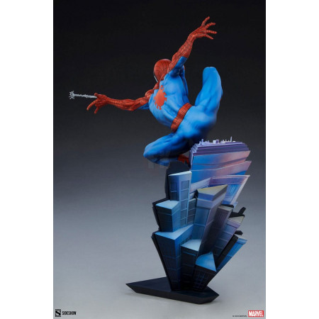 Marvel Premium Format socha Spider-Man 55 cm