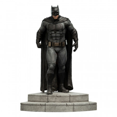 Zack Snyder's Justice League socha 1/6 Batman 37 cm