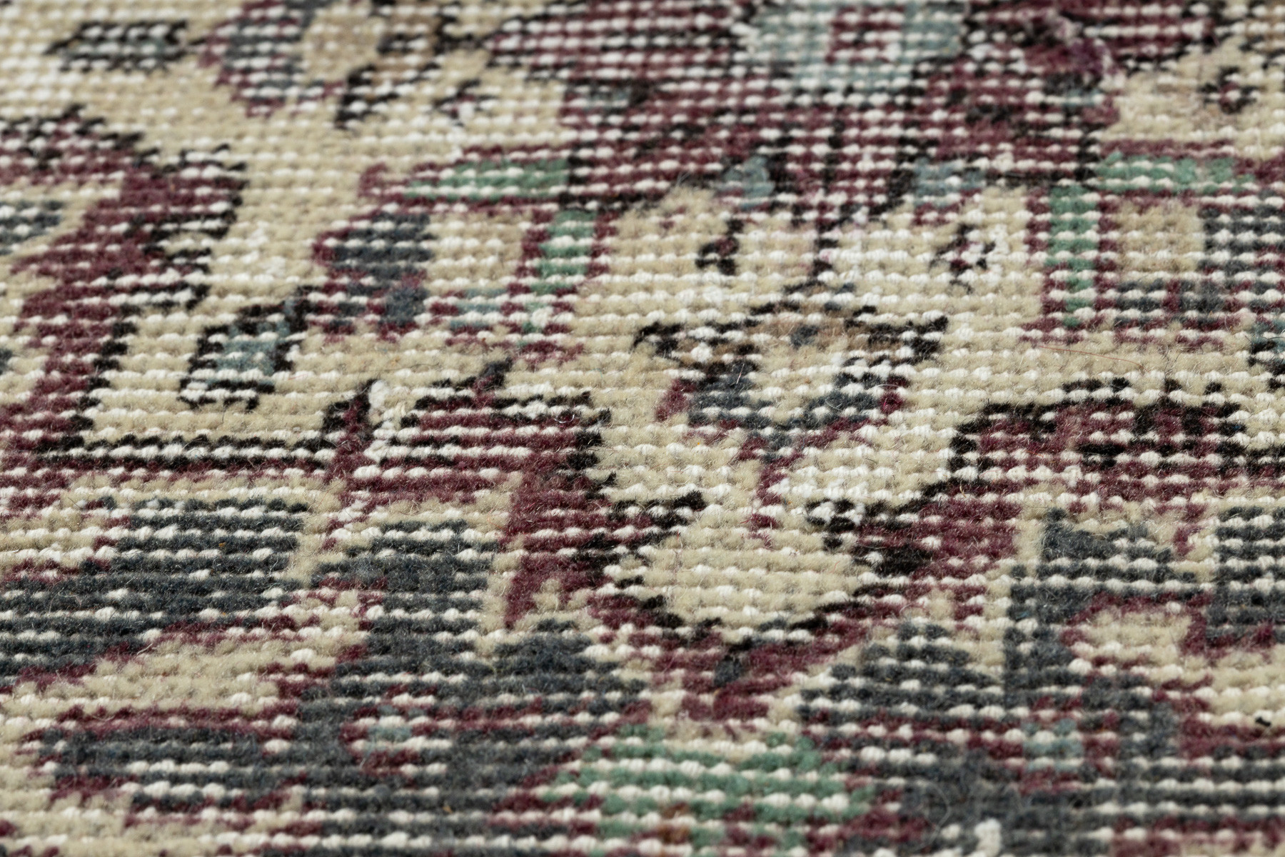 Ručně tkaný vlněný koberec Vintage 10169 rám / ornament, modrý / červený