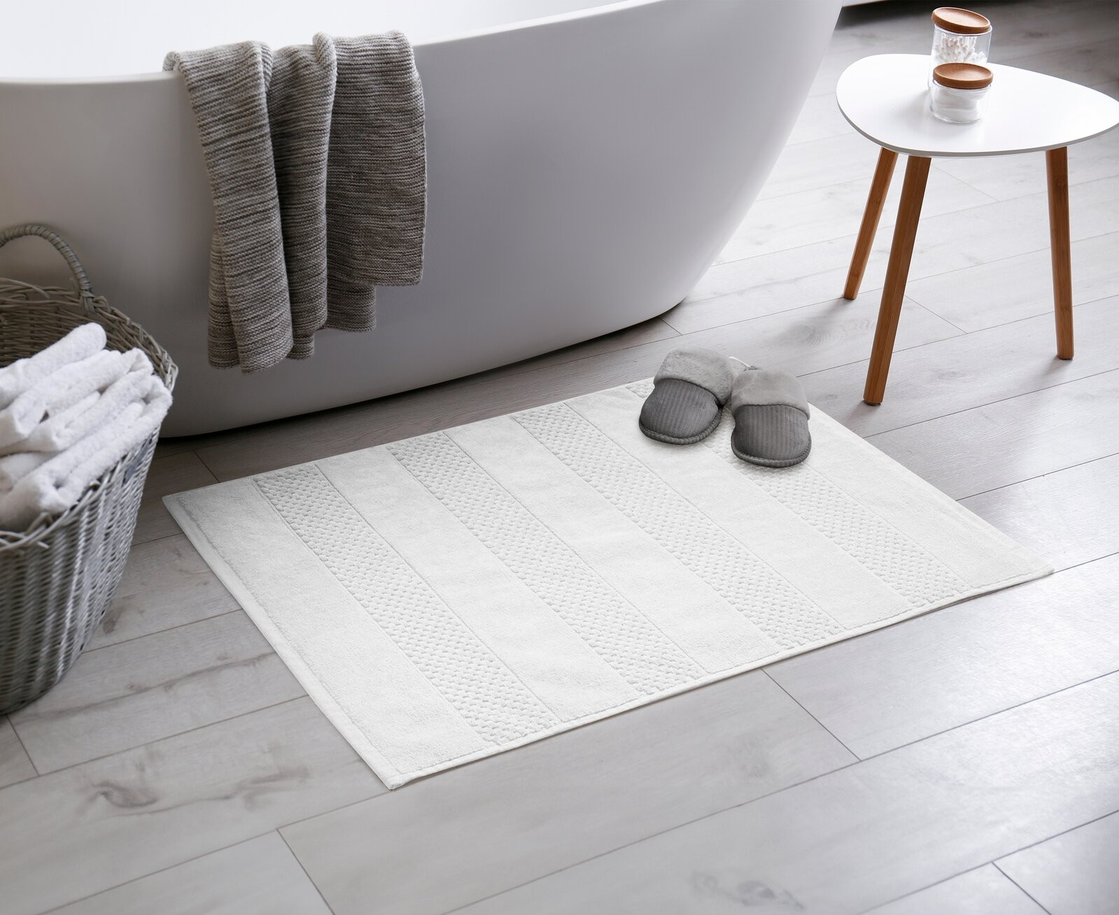 Koupelnový kobereček JESSI 01 bílý