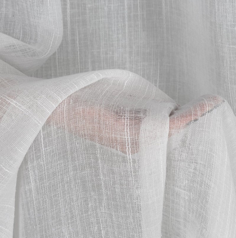 Hotová záclona CARLA bílá - na průchodkách