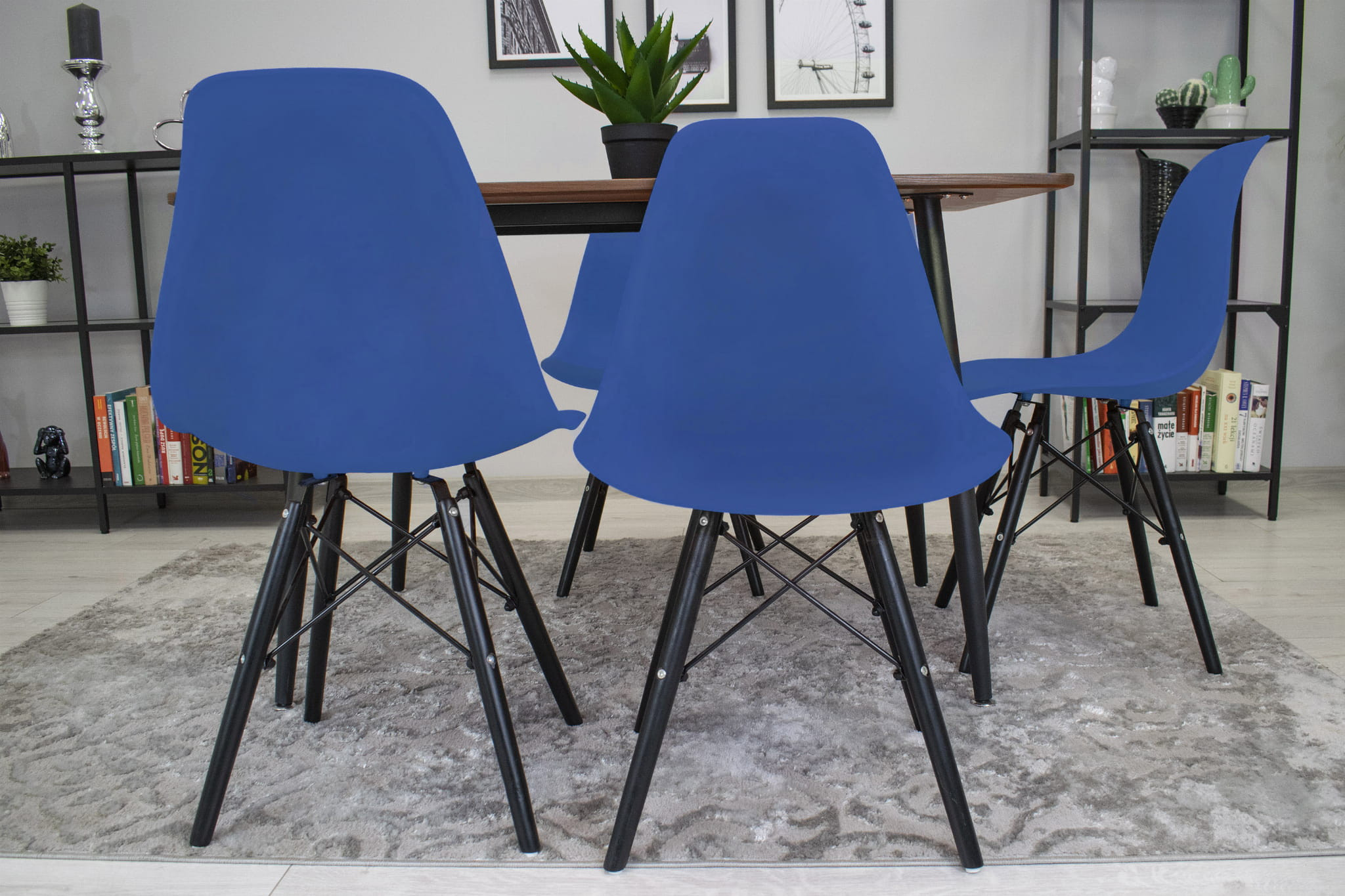 Set jedálenských stoličiek OSAKA modré (čierne nohy) 4ks
