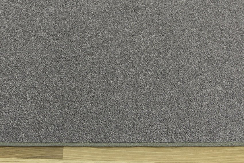 Metrážový koberec Dynasty 74 šedo-fialový