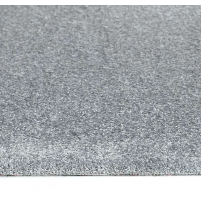 Metrážny koberec SCENT sivý 