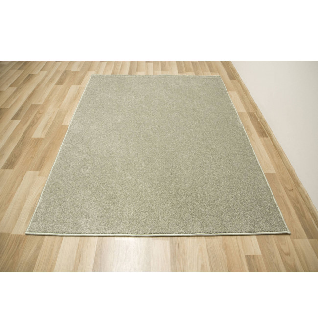 Metrážový koberec Infinity pastelově olivový
