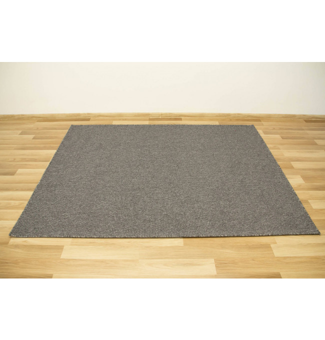 Metrážny koberec Tivano 83 sivý 
