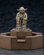 Star Wars Cold Cast socha Yoda Fountain Limited Edition 22 cm