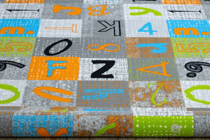Dětský metrážový koberec JUMPY šedý/pomarančový/nebeský