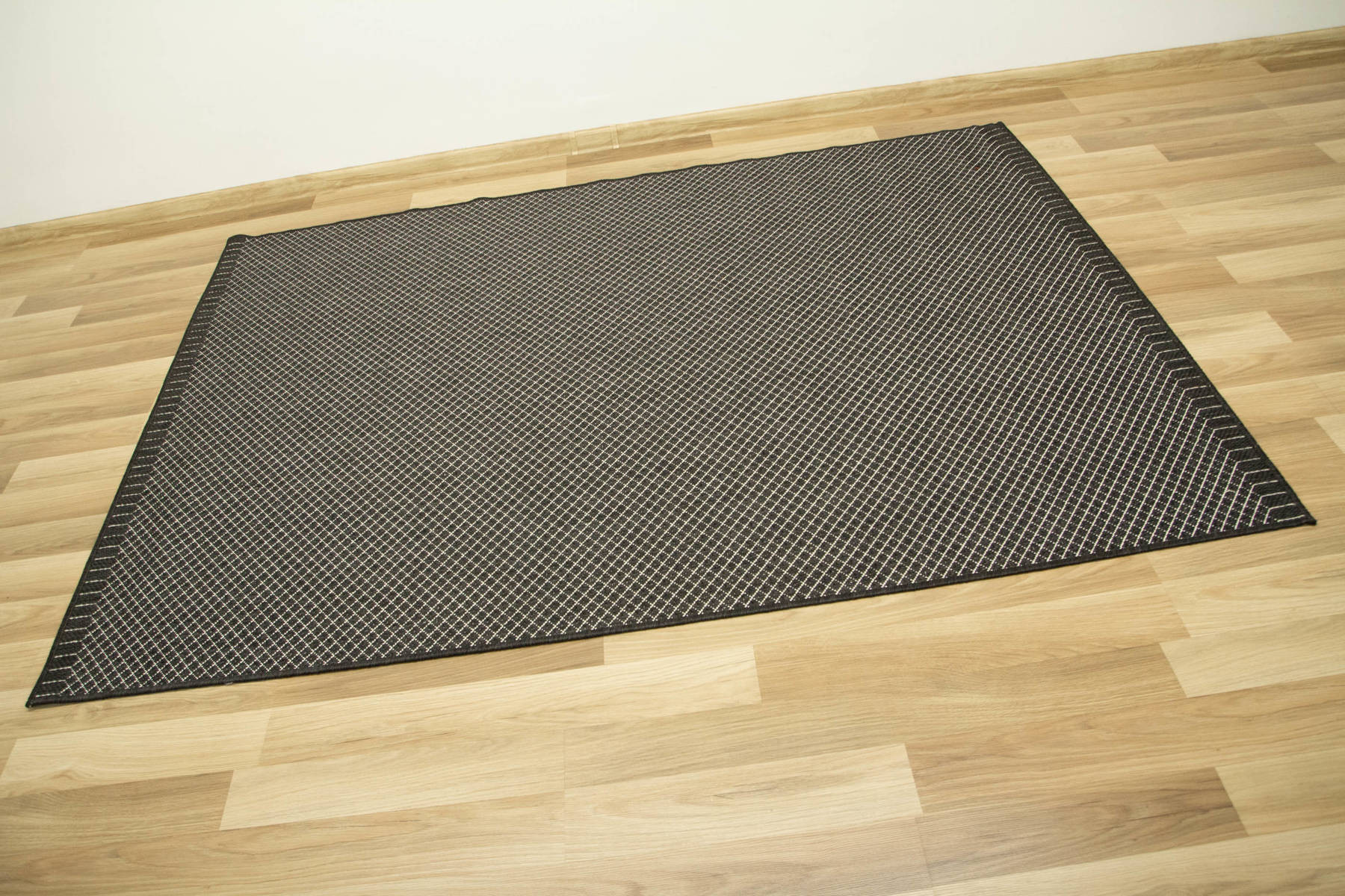 Šnúrkový obojstranný koberec Brussels 205668/10110 antracitový/krémový