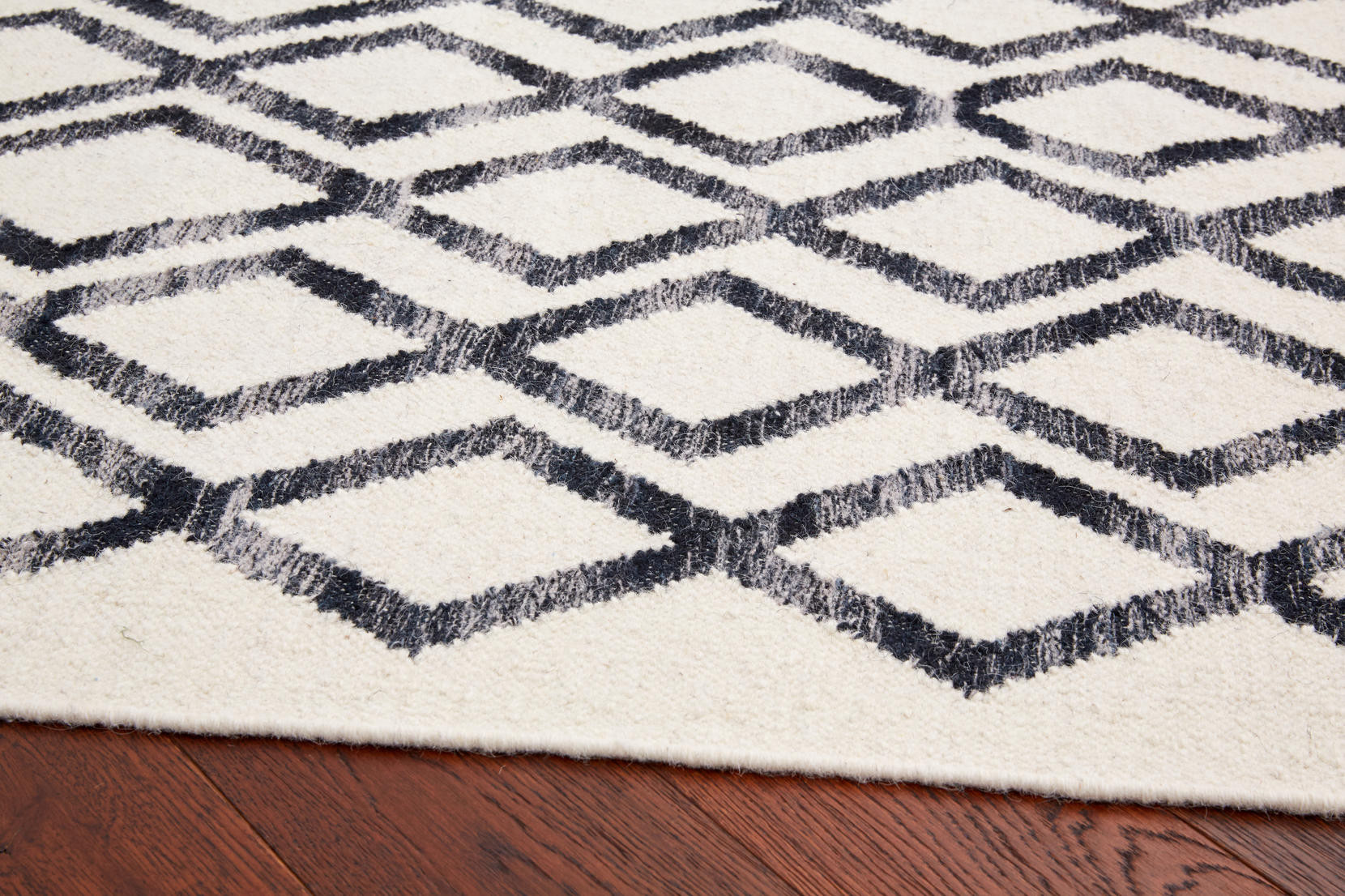 Ručně tkaný koberec Hackney Diamond Mono