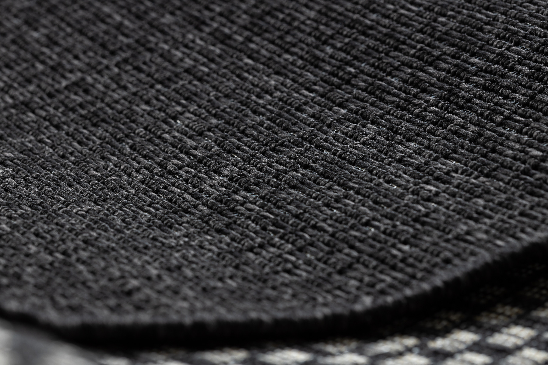 Šnúrkový koberec SIZAL TIMO 0000 čierny 