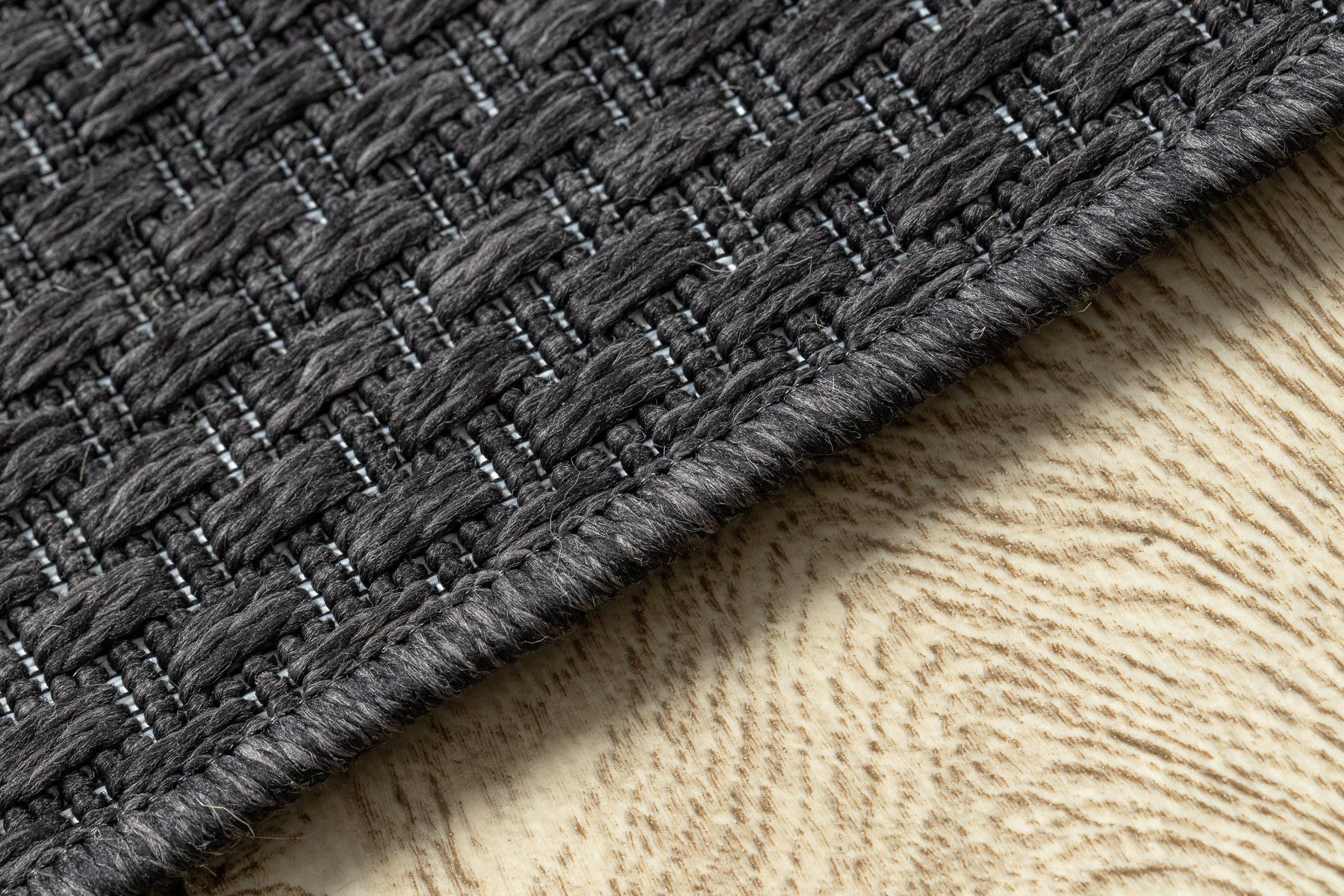 Šnúrkový koberec SIZAL TIMO 6272 outdoor čierny 