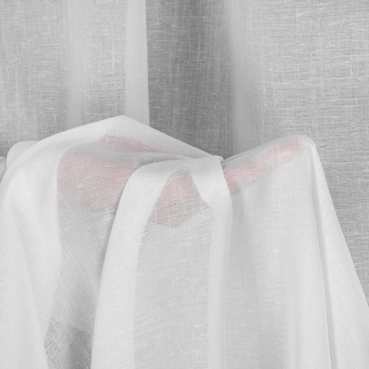 Hotová záclona SANDRA bílá - na pásce