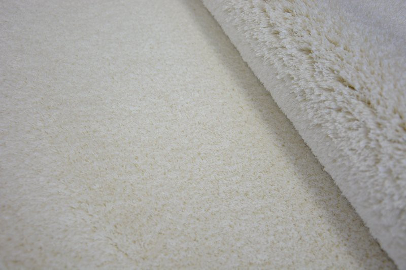 Koberec Micro fiber soft shaggy bílý
