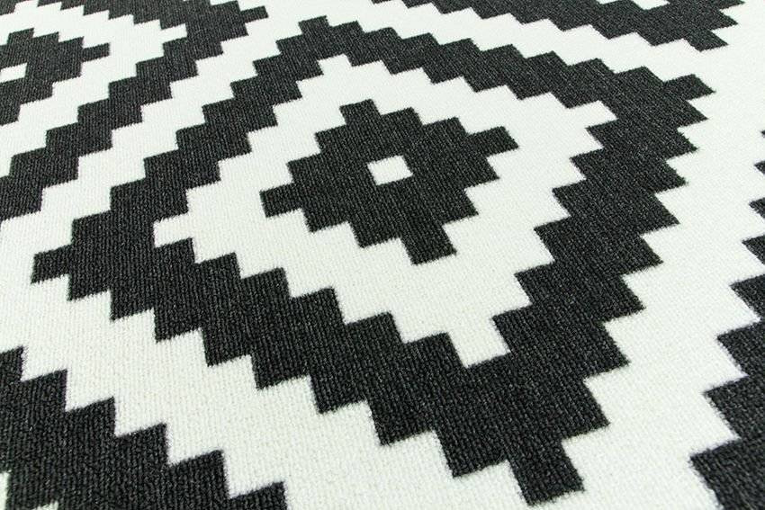 Protiskluzový koberec Romby černý