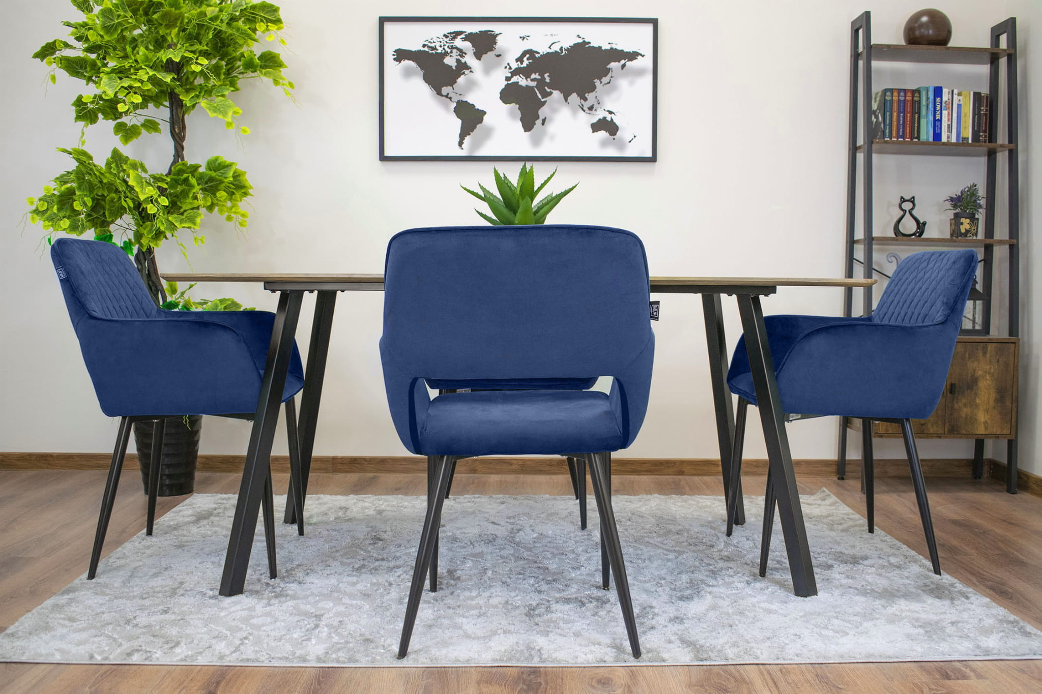 Set dvou jídelních židlí AMALFI samet modré (černé nohy) 2ks