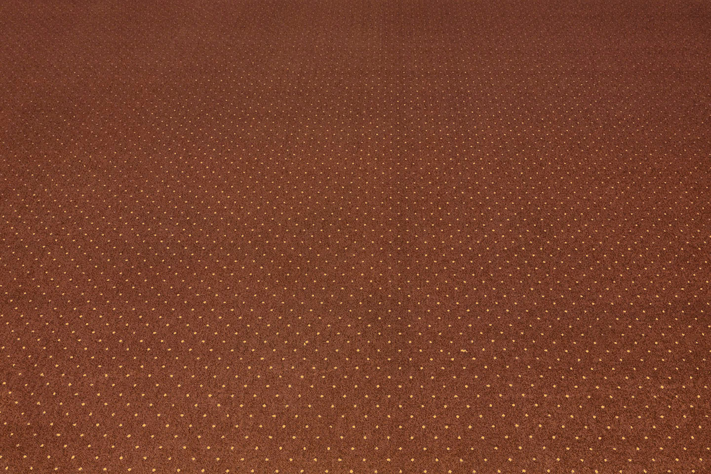 Metrážny koberec AKZENTO hnedý