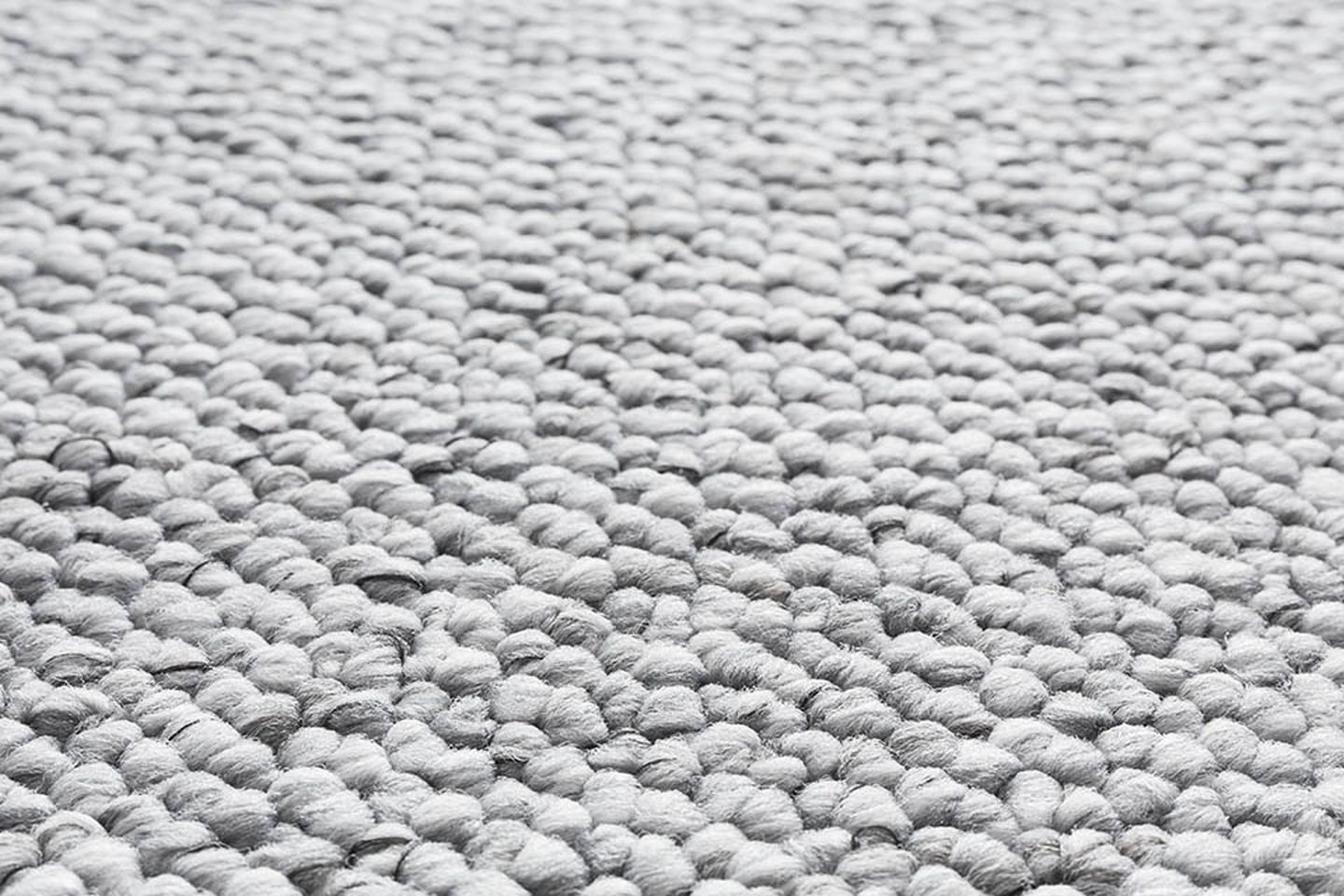 Metrážový koberec CASABLANCA šedý