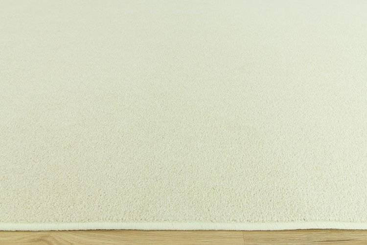 Metrážový koberec Dynasty 60 krémový