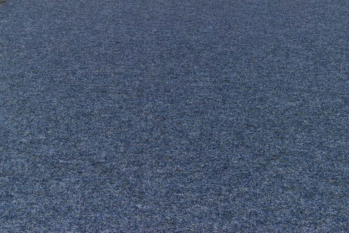 Metrážový koberec LINDAU modrý