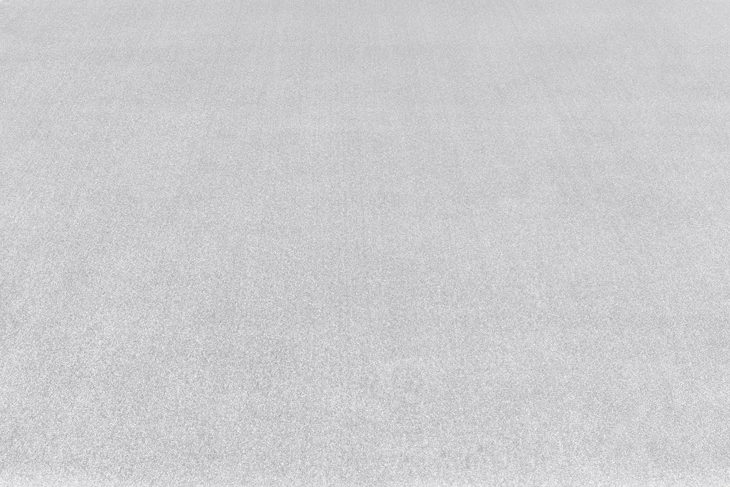 Metrážový koberec SATINE REVELATION šedý