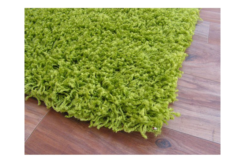 Metrážový koberec SHAGGY zelený