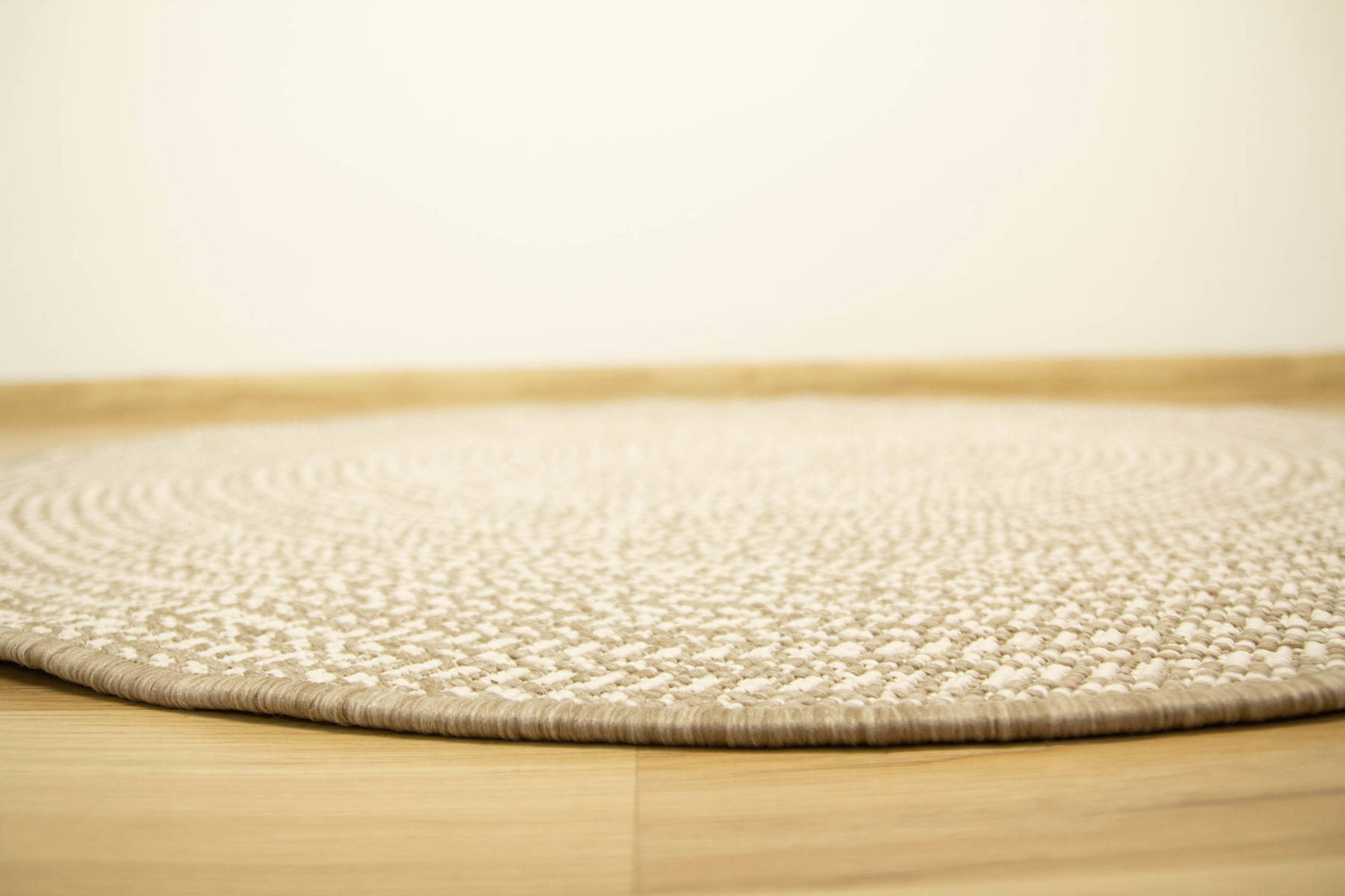 Šnúrkový obojstranný koberec Brussels 205580/10610 