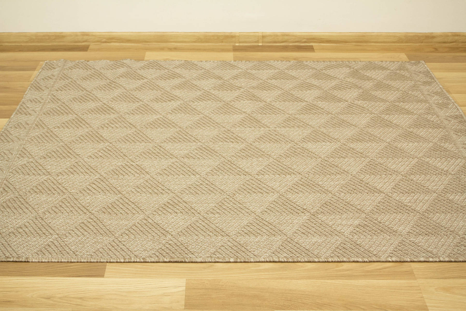 Šnúrkový obojstranný koberec Brussels 205740/10610 béžový / krémový 