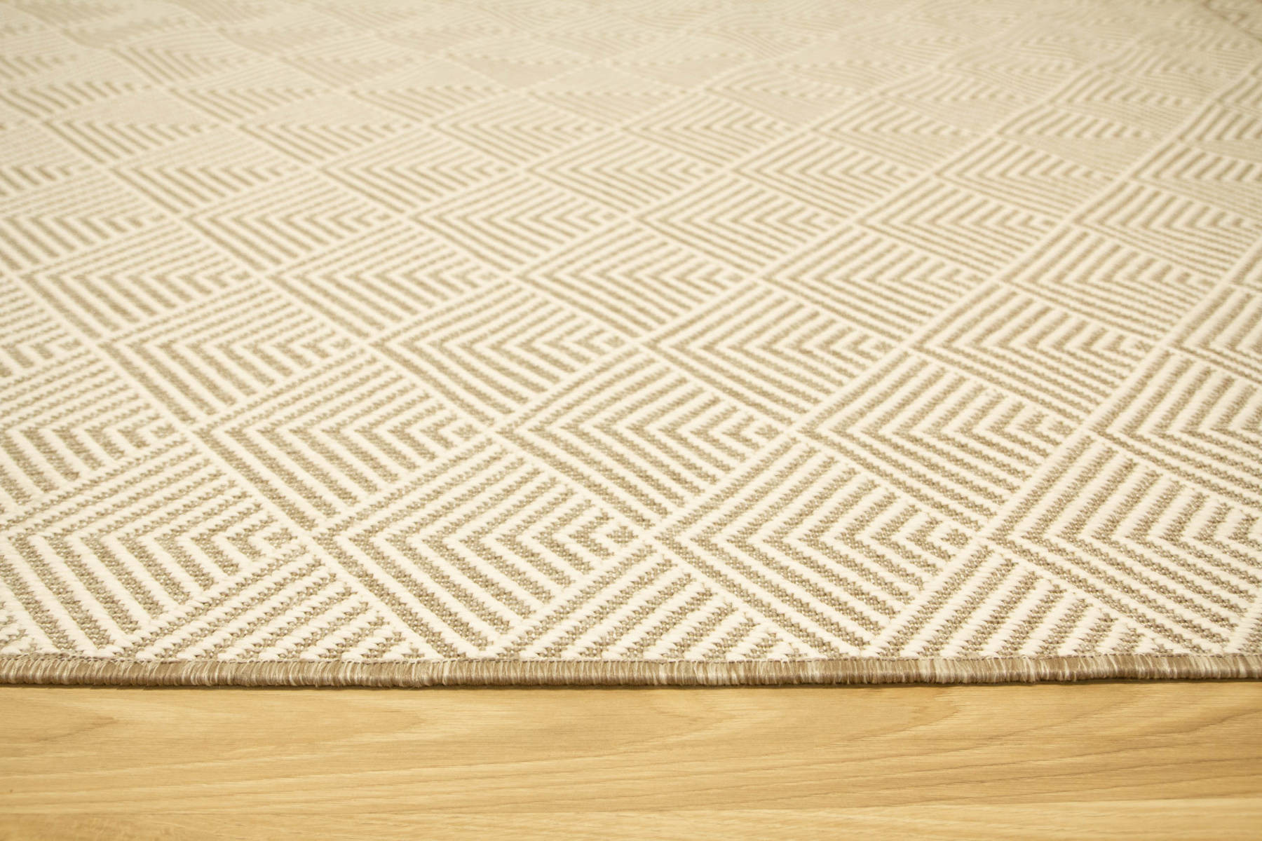 Šnúrkový obojstranný koberec Brussels 205740/10610 béžový / krémový 