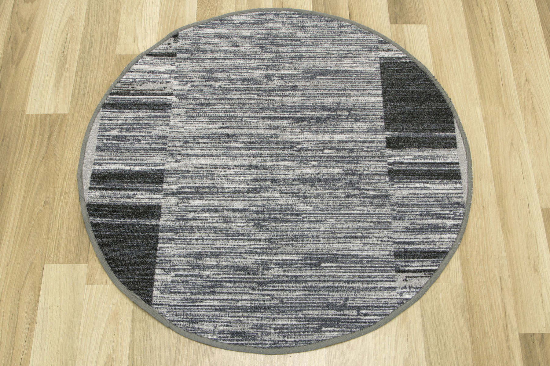 Protišmykový koberec Adagio 19  svetlosivý