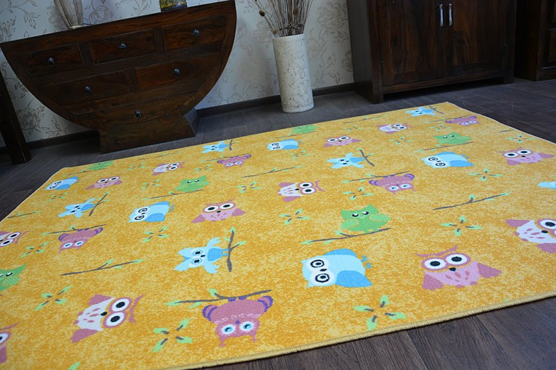 Detský metrážny koberec OWLS sovičky žltý