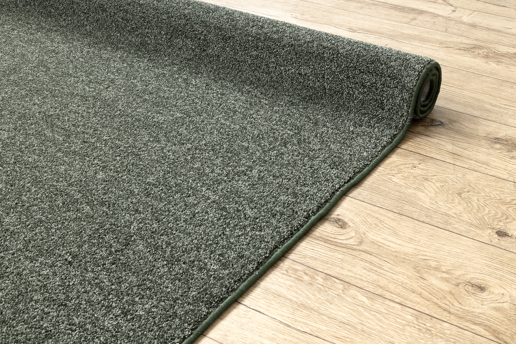 Metrážový koberec INDUS 27 zelený