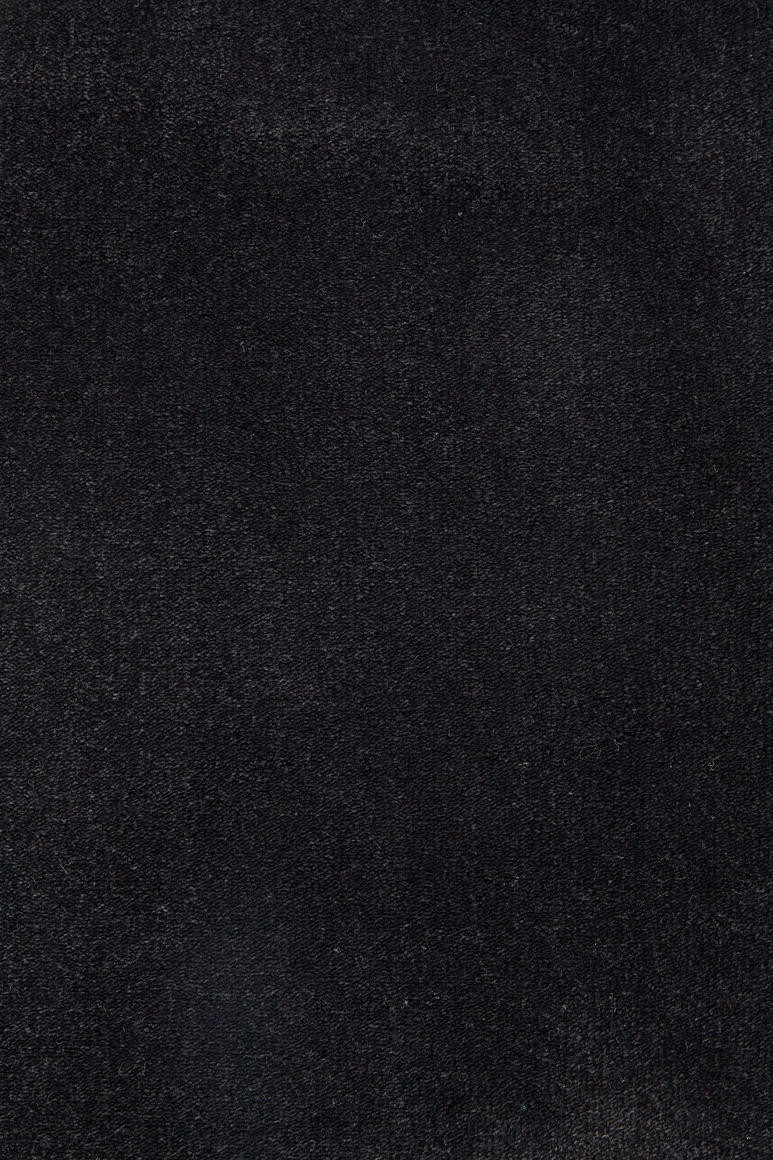 Metrážový koberec ITH Cannes 150325 Black Pitch