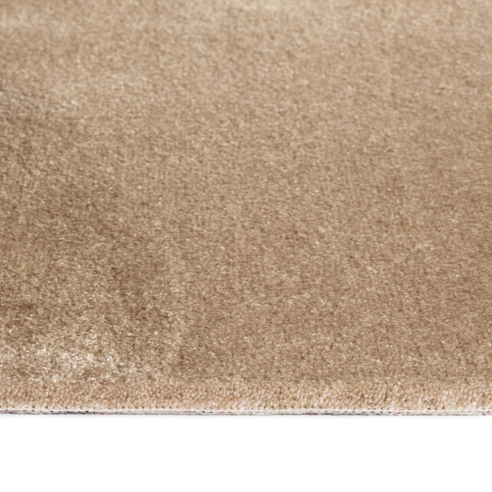 Metrážny koberec SEDUCTION karamelový