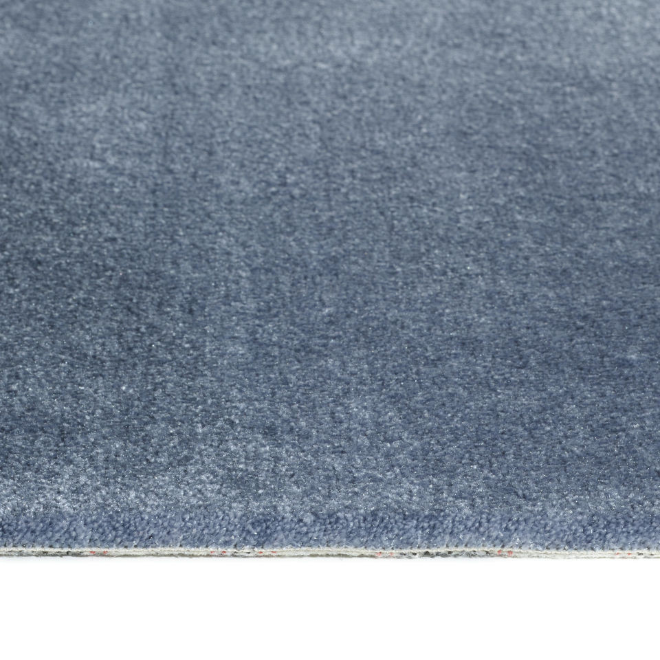 Metrážový koberec SEDUCTION modrý 