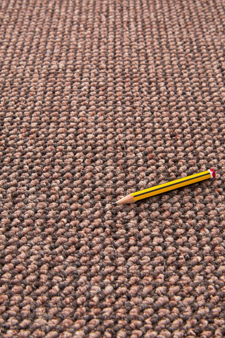 Metrážový koberec Timzo Herkules 1407