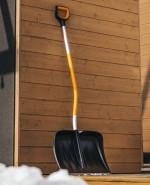 Fiskars Ergonomická lopata na sneh X-Series 1057186