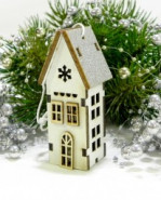 Vianočná ozdoba drevený domček 8 cm