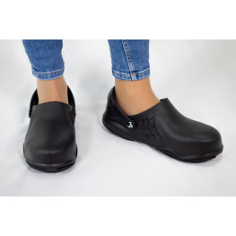 Profesionálna zdravotná obuv Suecos MAGNUS - čierne 