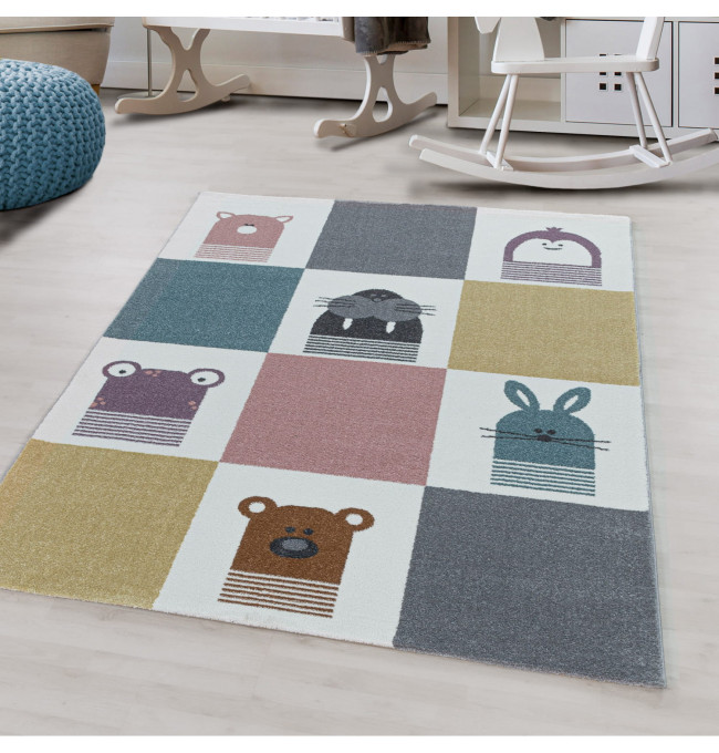 Detský koberec Funny štvorčeky so zvieratkami 