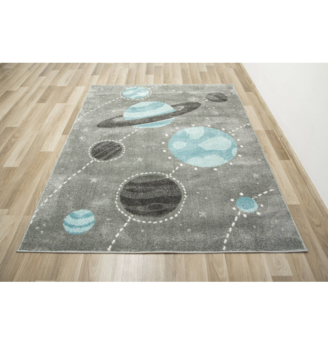 Detský koberec Lima F495A planéty, sivý / modrý 