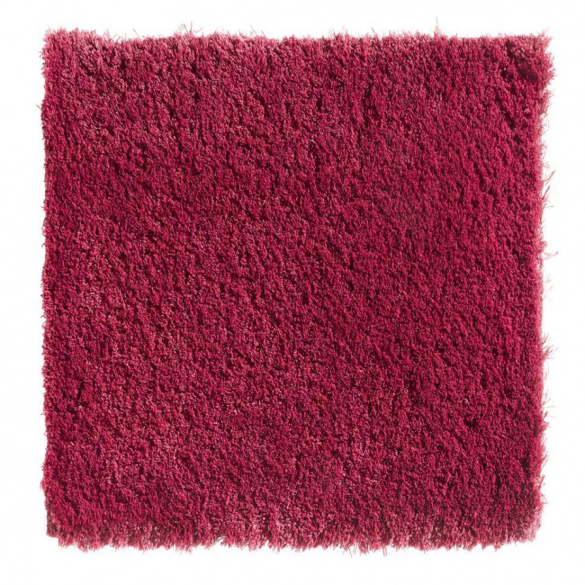 Metrážny koberec BOLD INDULGANCE červený