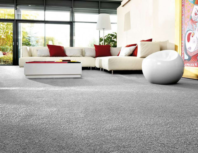 Metrážny koberec CASANOVA sivý SATINO