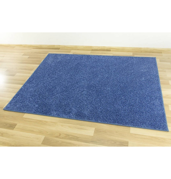 Metrážny koberec Mabelie 817 modrý