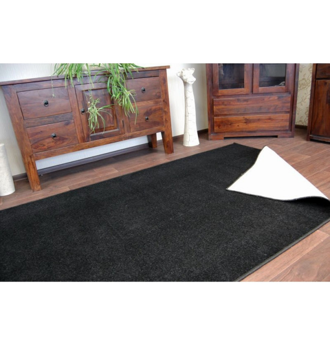 Metrážový koberec TRENDY 159 černý