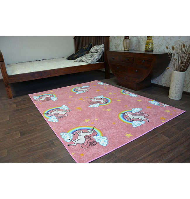 Metrážový koberec UNICORN růžový Jednorožec