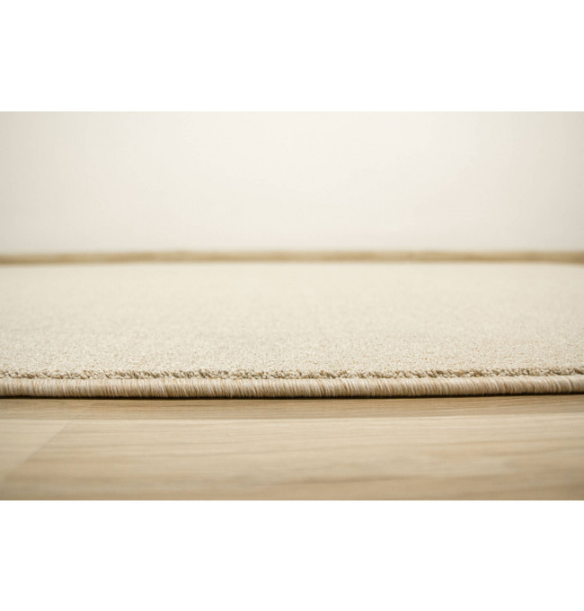 Metrážový koberec Sakura 70 béžový / krémový