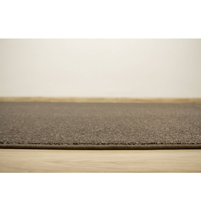 Metrážový koberec Carousel 175 hnědý