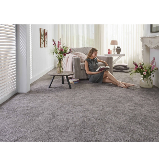 Metrážový koberec GLOSSY stříbrný